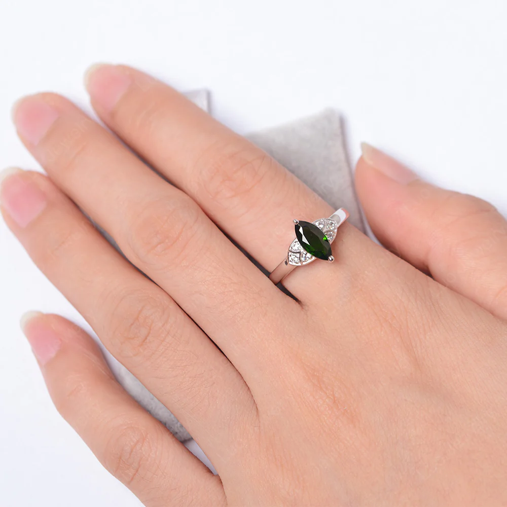 Marquise Cut Diopside Ring - Image 4