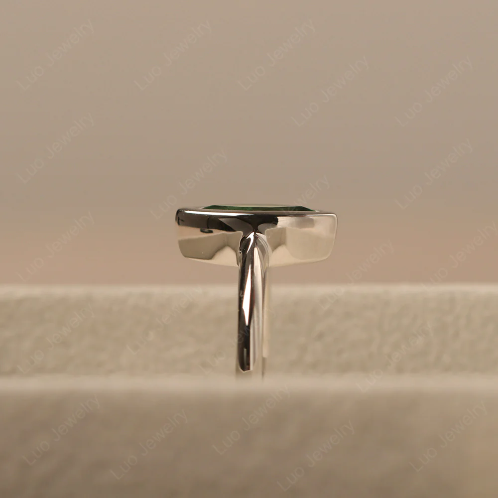 Marquise Cut Green Sapphire Bezel Set Ring - Image 4