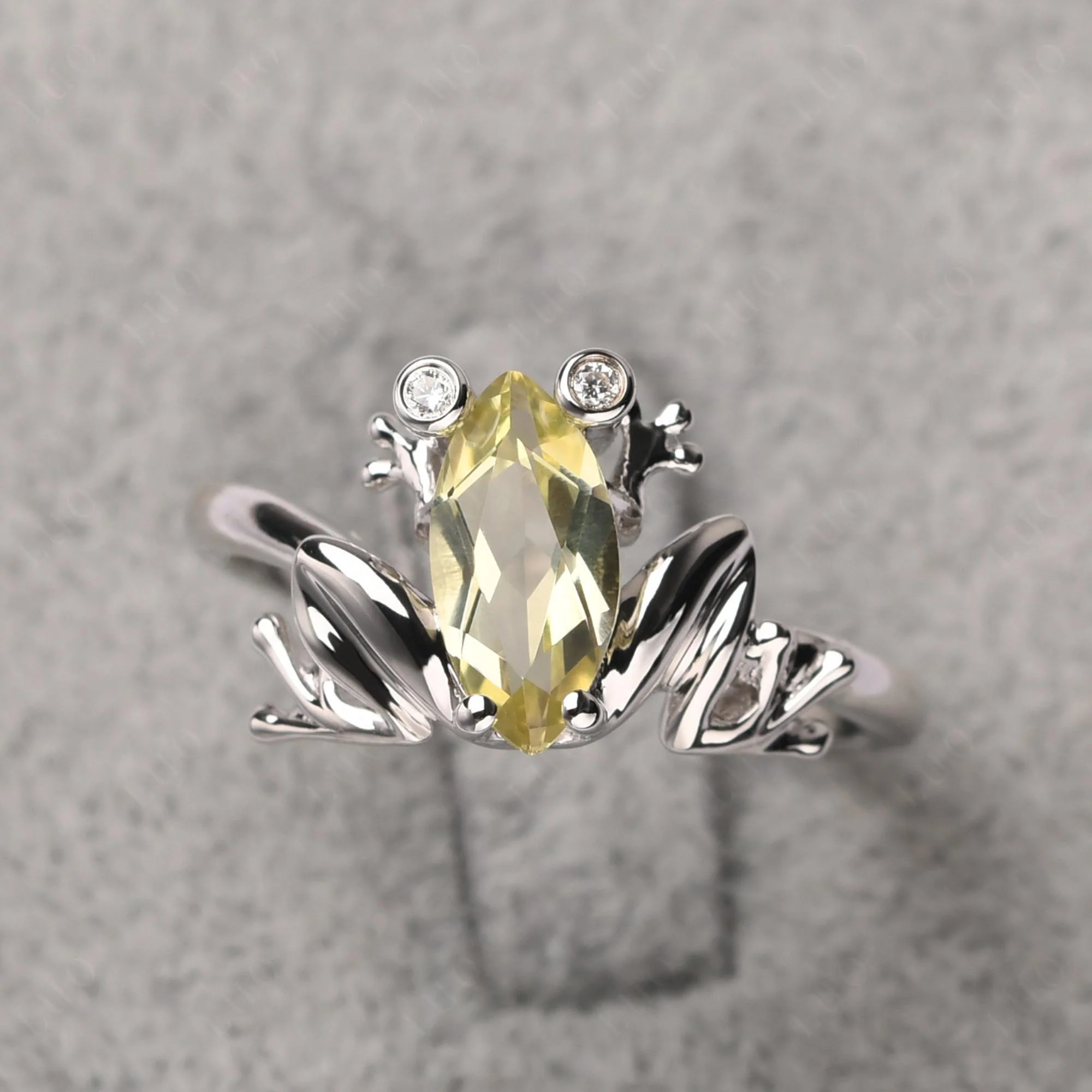 Marquise Cut Lemon Quartz Frog Ring - Image 10