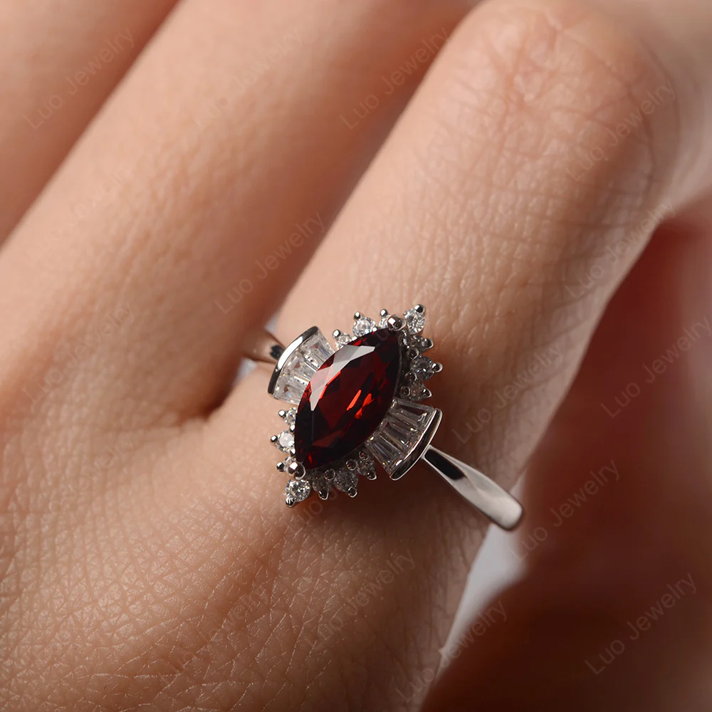 Marquise Garnet Ring with Baguettes - Image 5