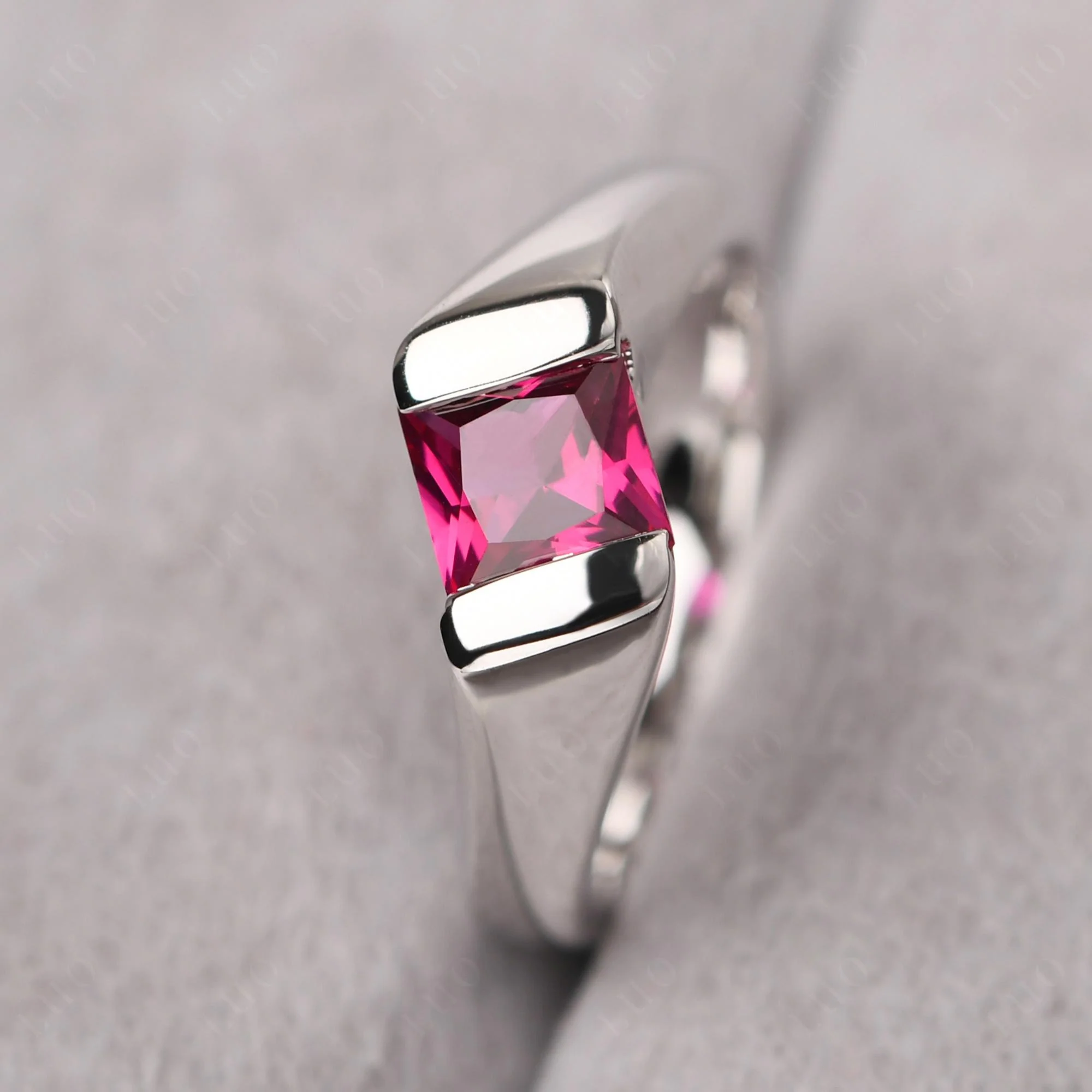 Simple Ruby Bypass Ring - Image 11