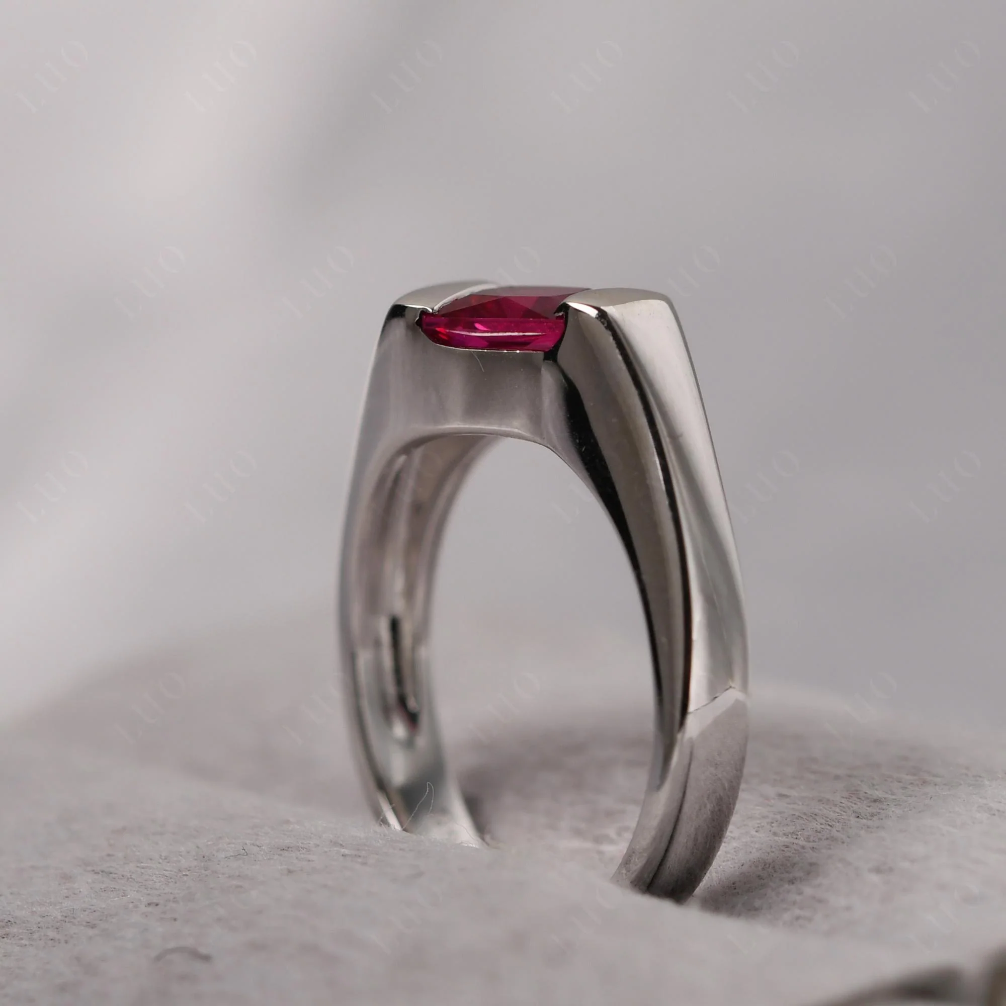 Simple Ruby Bypass Ring - Image 14