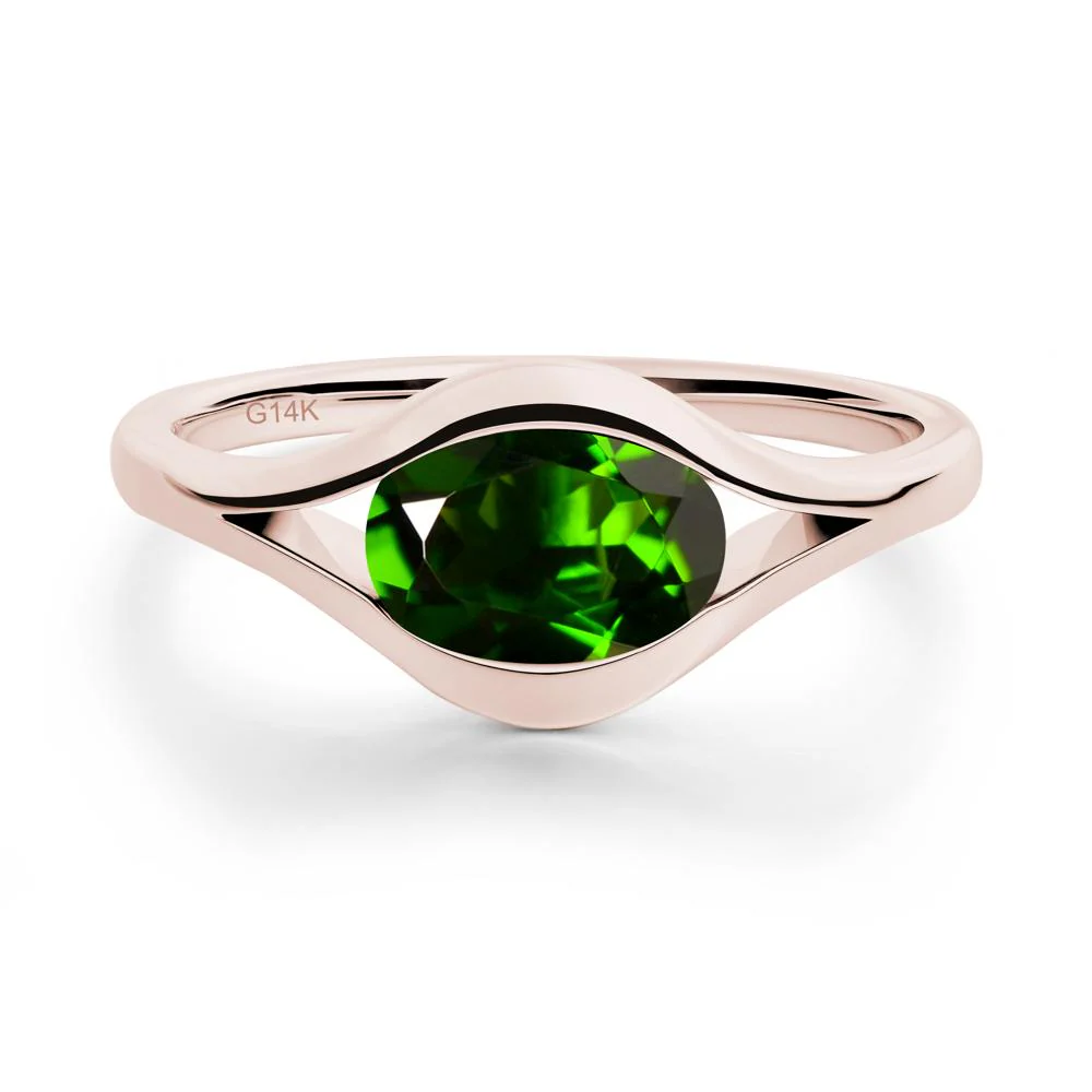 Minimalist Bezel Set Diopside Ring - Image 7