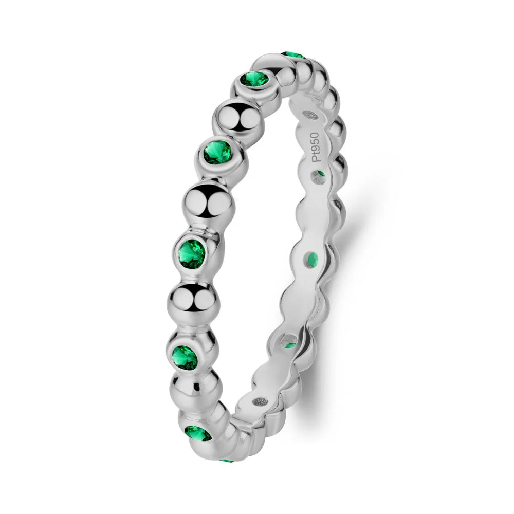 Minimalist Emerald Wedding Ring - Image 9