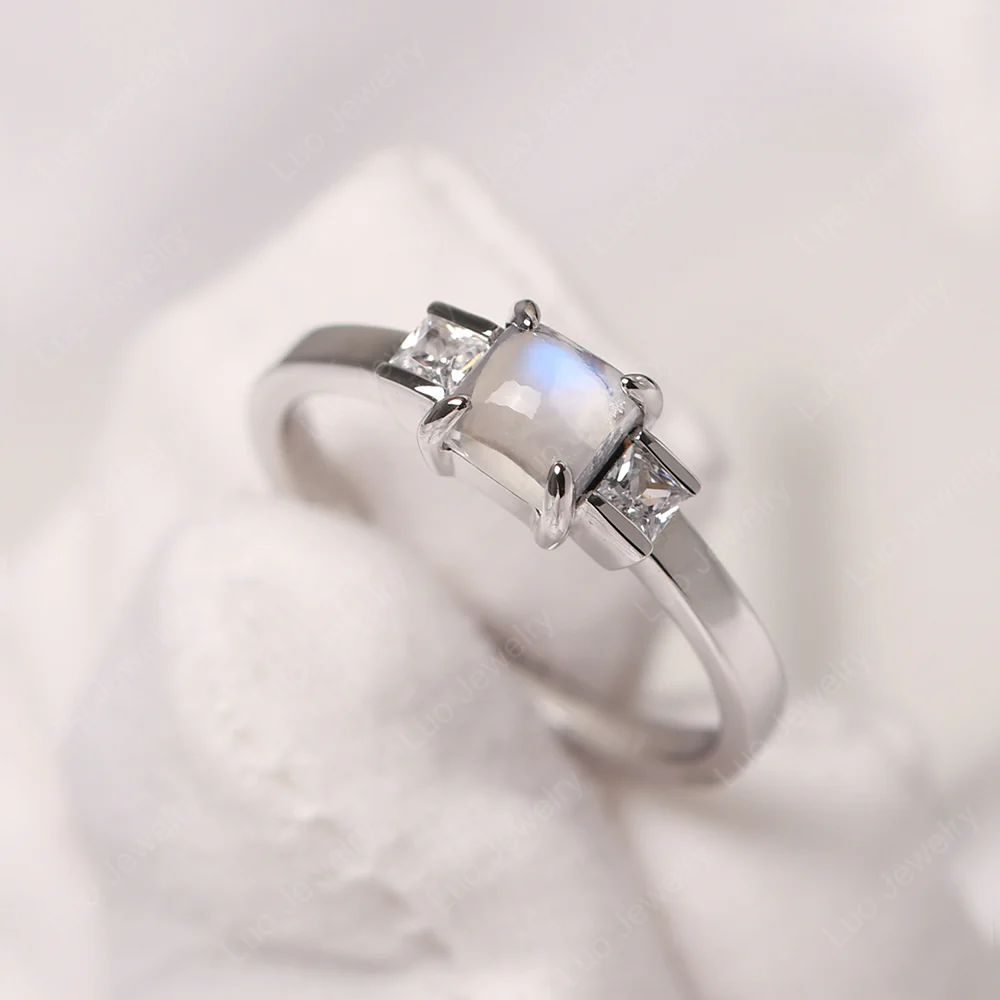 Sugarloaf Moonstone Ring - Image 2