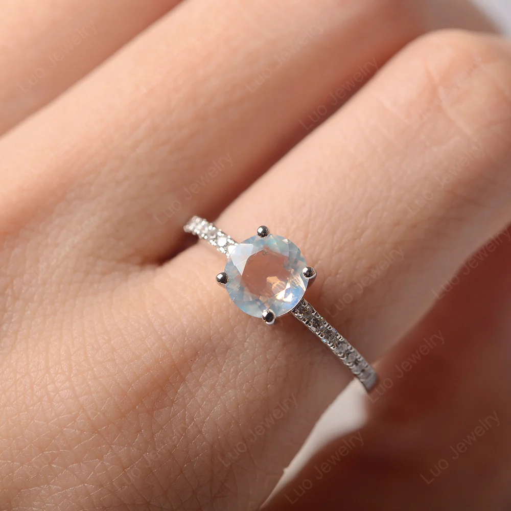 Simple Round Moonstone Ring - Image 5