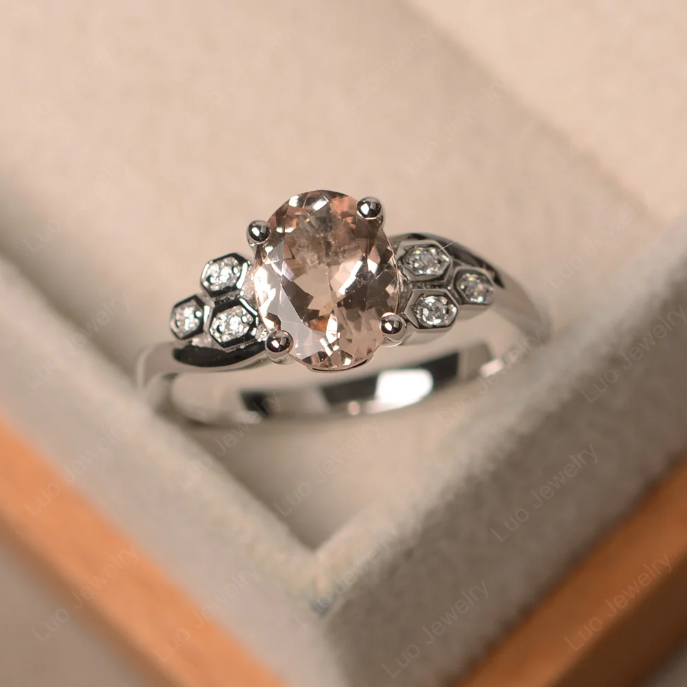 Oval Cut Morganite Honeycomb Ring