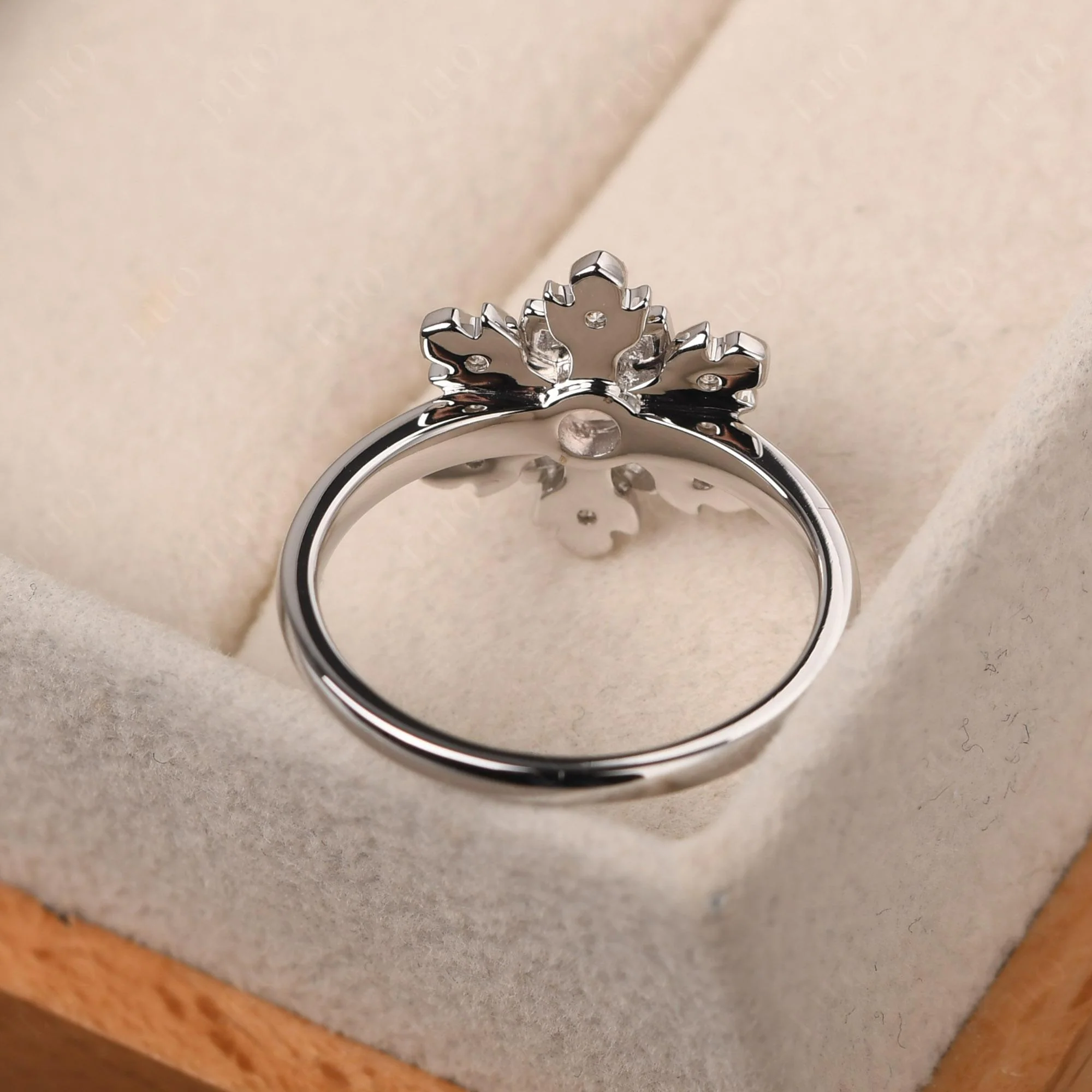 Morganite Snowflake Ring - Image 12