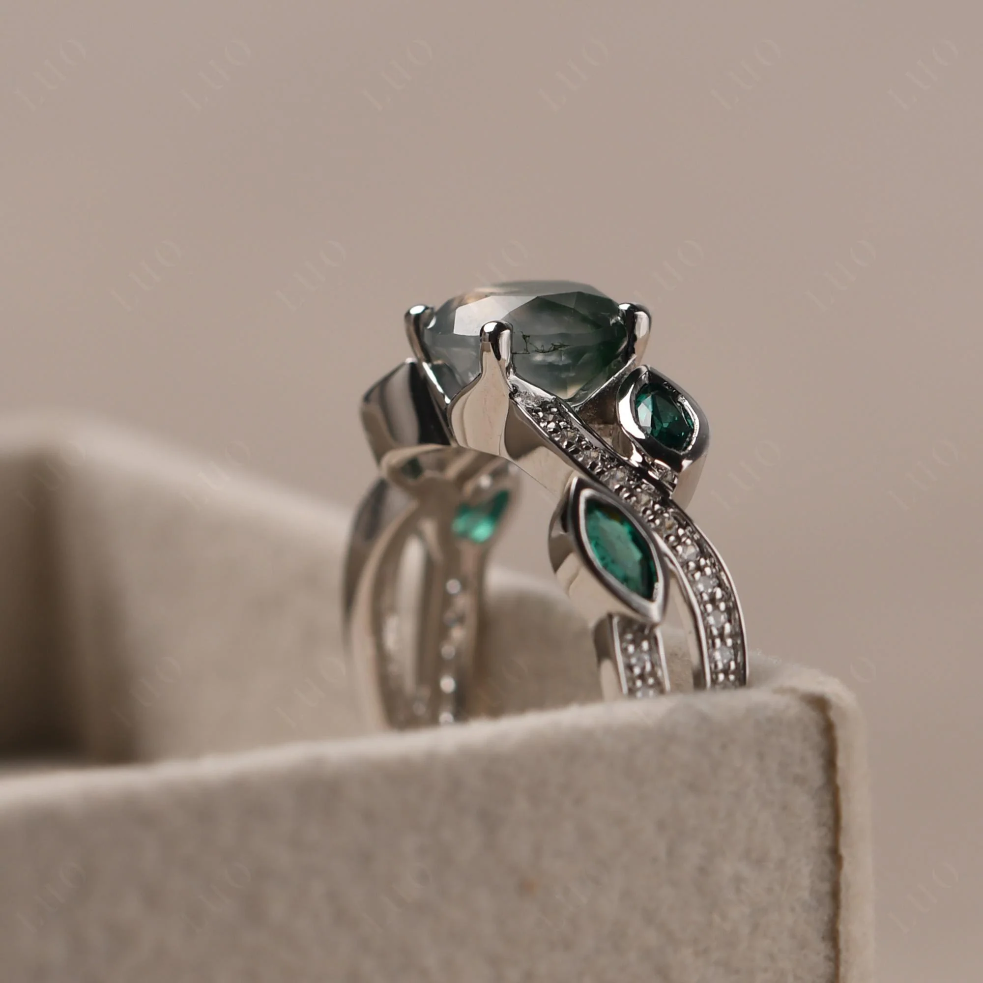 Moss Agate Twisted Leaf Engagement Ring - Image 32