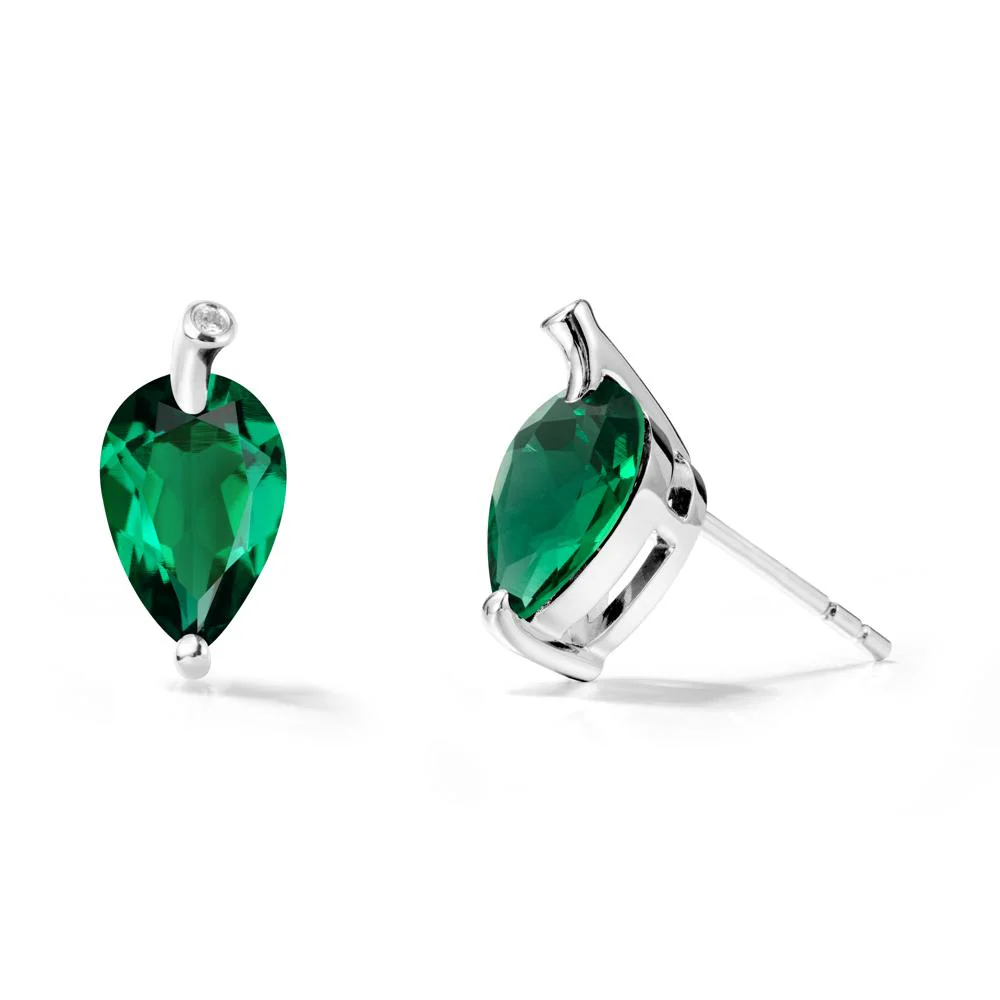 Nature Inspired Teardrop Emerald Leaf Earrings - Image 3