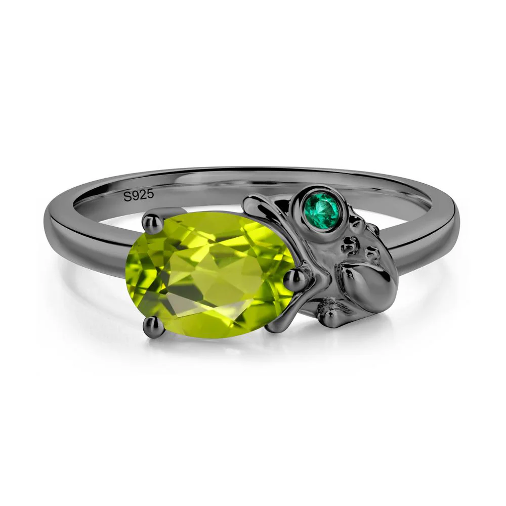 Nature Inspired Toad Peridot and Emerald Ring - Image 7