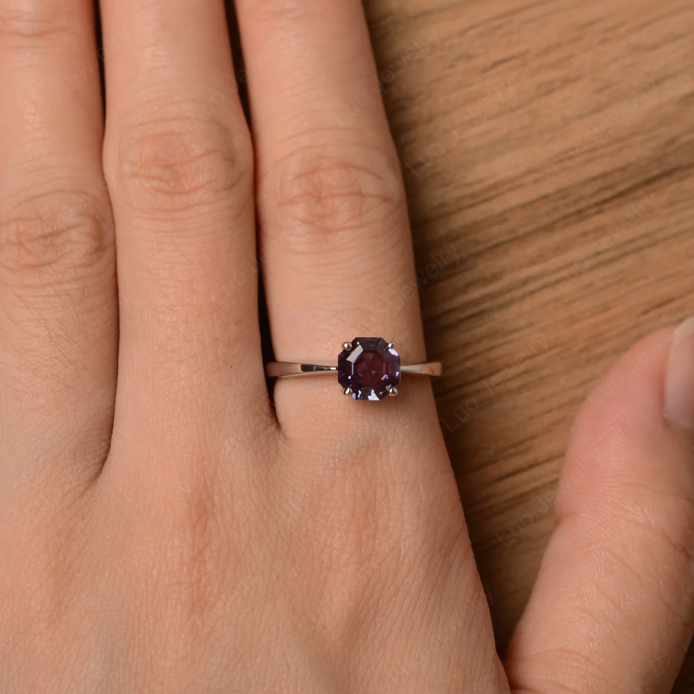 Octagon Cut Alexandrite Solitaire Ring - Image 4