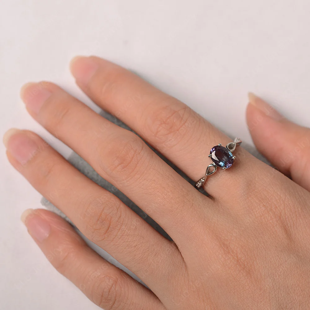 Oval Alexandrite Delicate Engagement Ring - Image 3