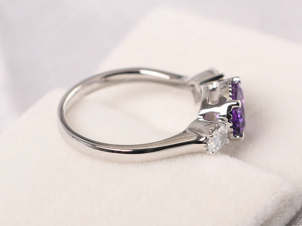 Oval Amethyst Cluster Ring - Image 4