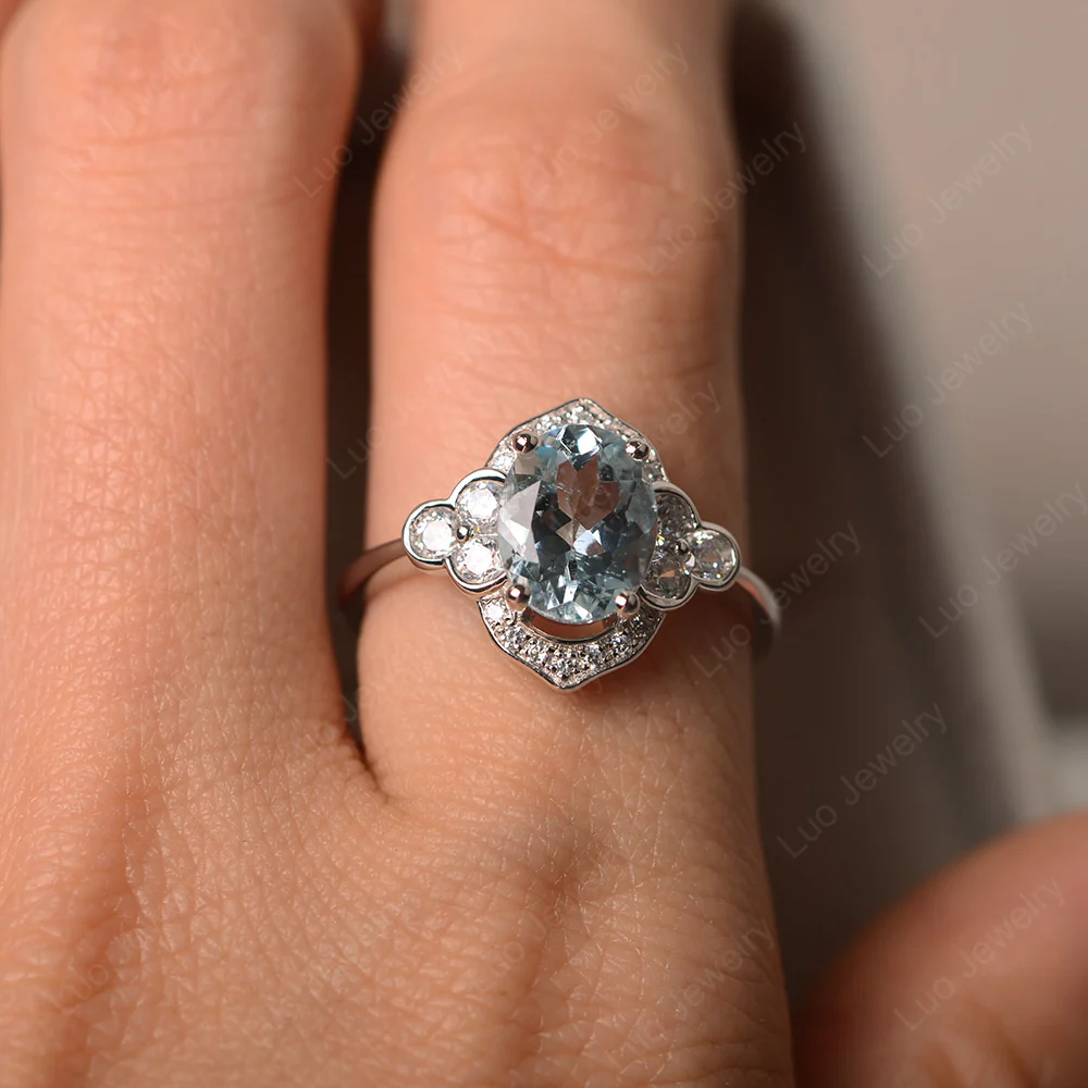 Oval Art Deco Aquamarine Engagement Ring - Image 4