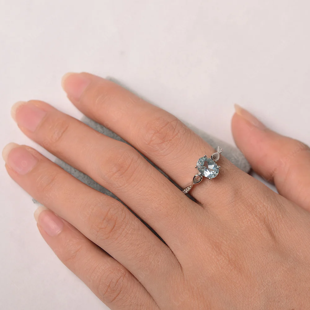 Oval Aquamarine Delicate Engagement Ring - Image 3