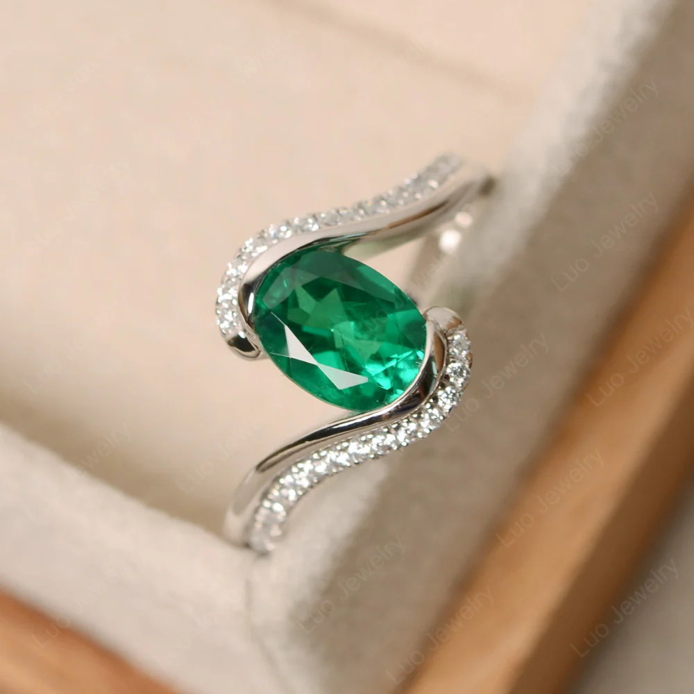 Emerald Oval Bypass Ring - Image 2