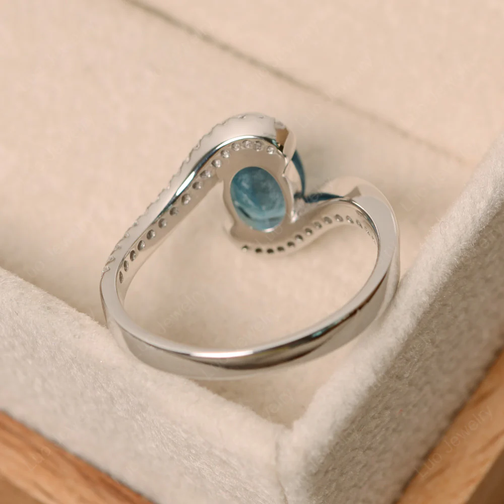 London Blue Topaz Oval Bypass Ring - Image 4