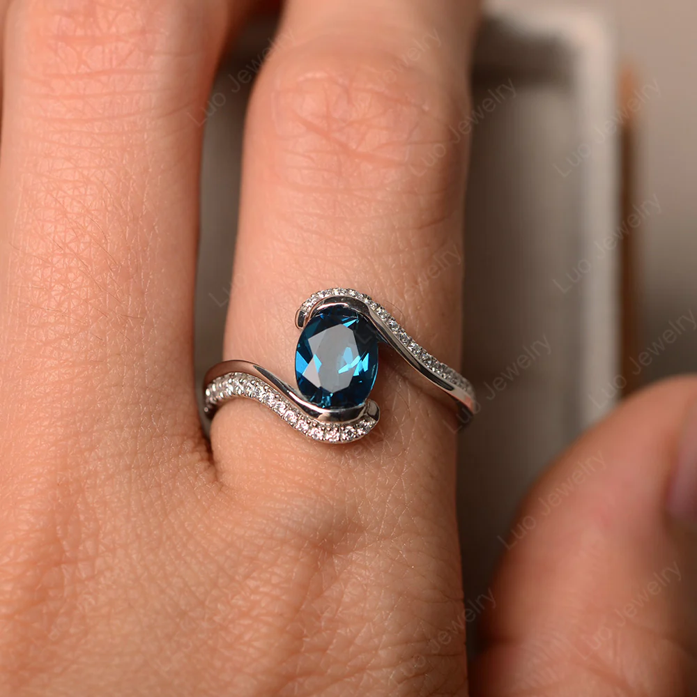 London Blue Topaz Oval Bypass Ring - Image 5