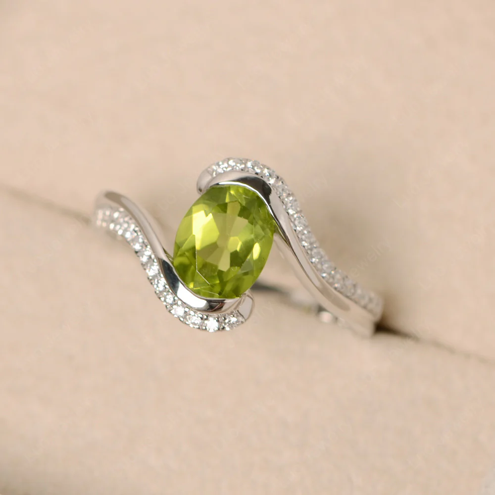 Peridot Oval Bypass Ring - Image 3
