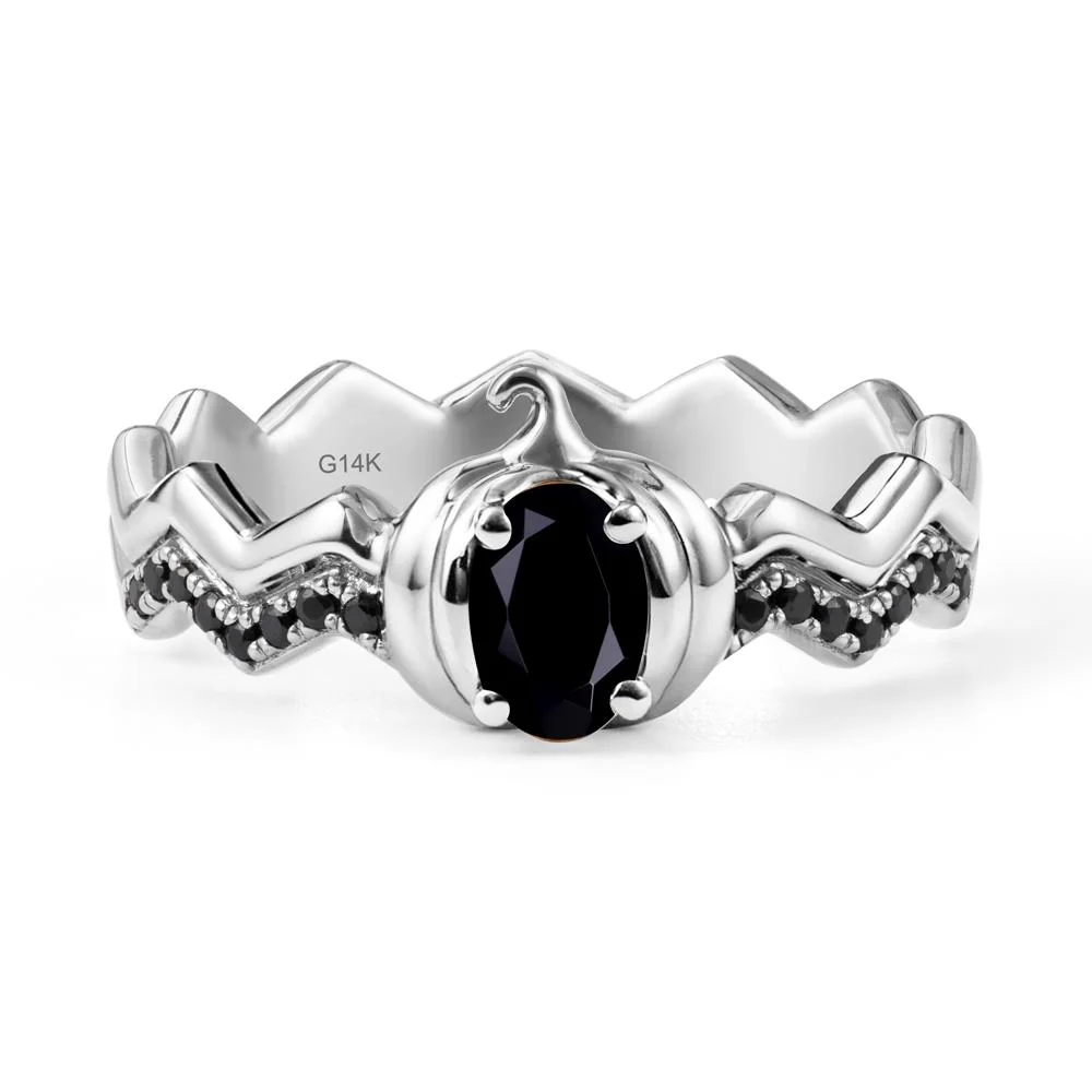 Oval Black Spinel Pumpkin Ring - Image 3