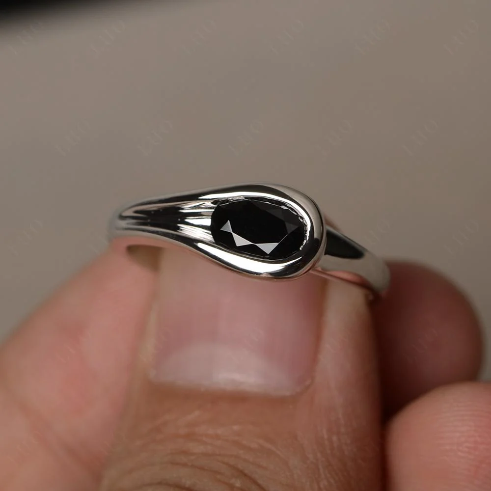 Black Spinel East West Oval Engagement Ring - Image 11