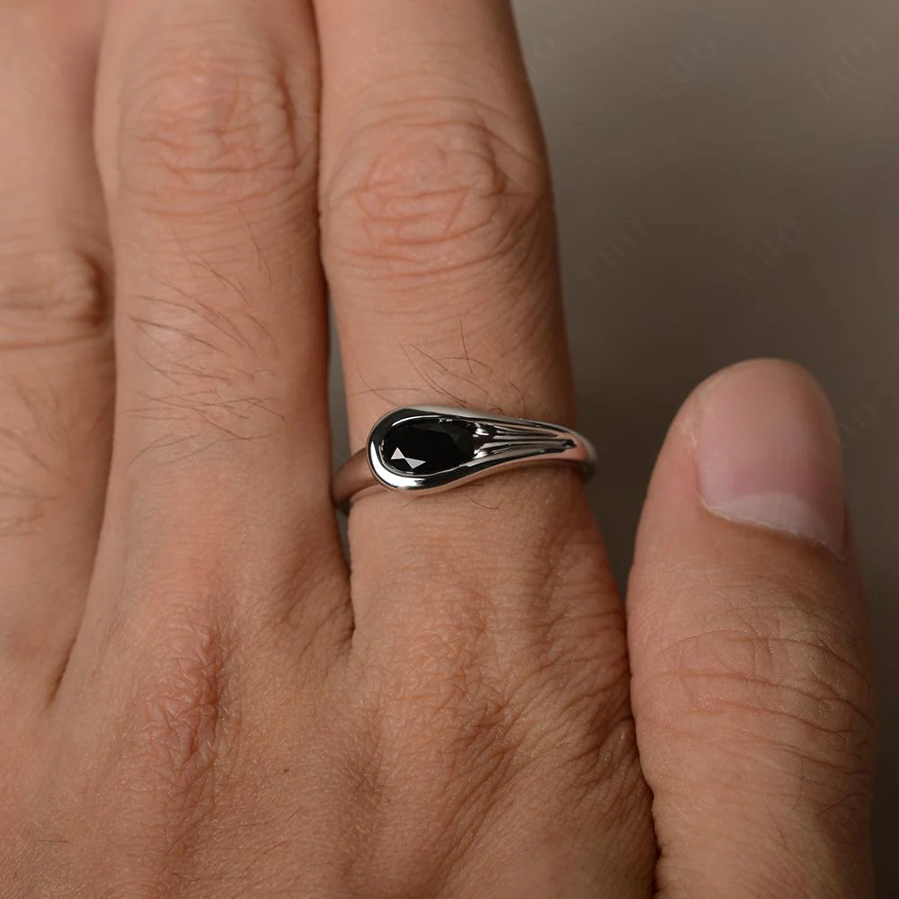 Black Spinel East West Oval Engagement Ring - Image 13