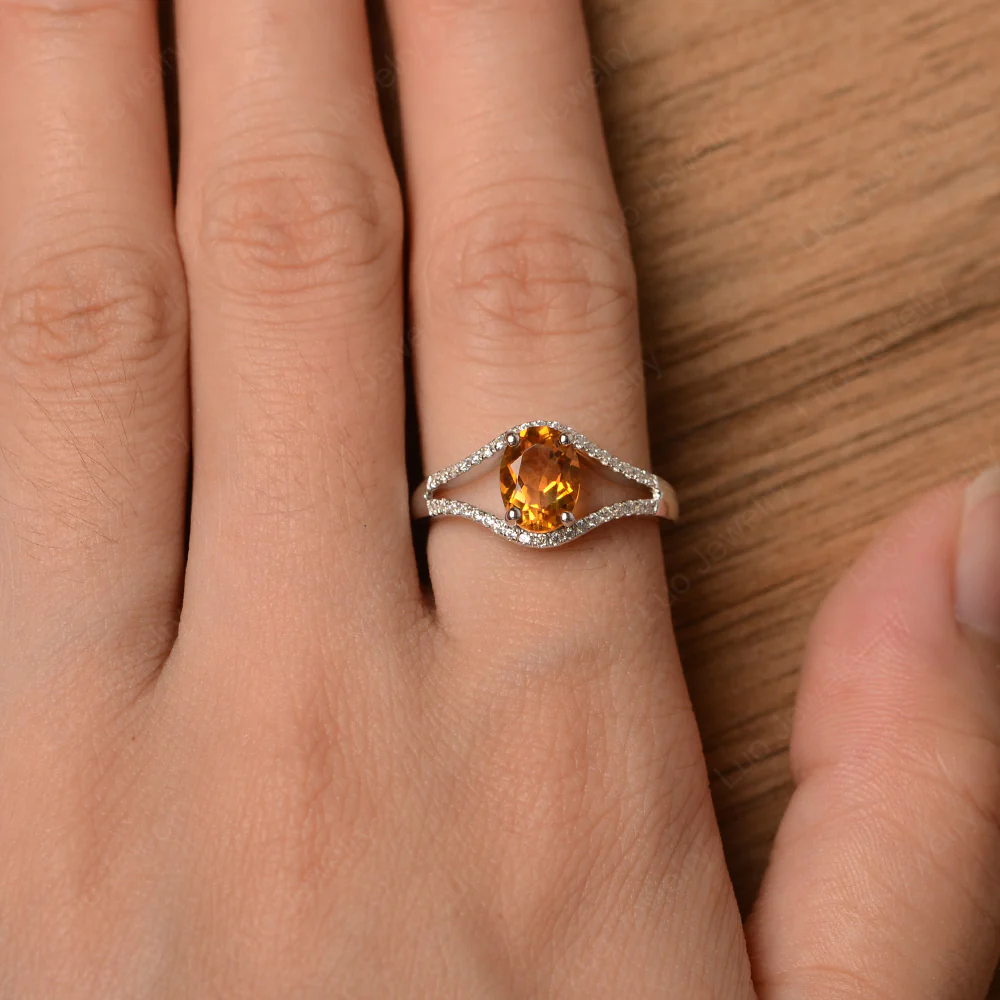 Oval Citrine Split Shank Pave Ring - Image 4