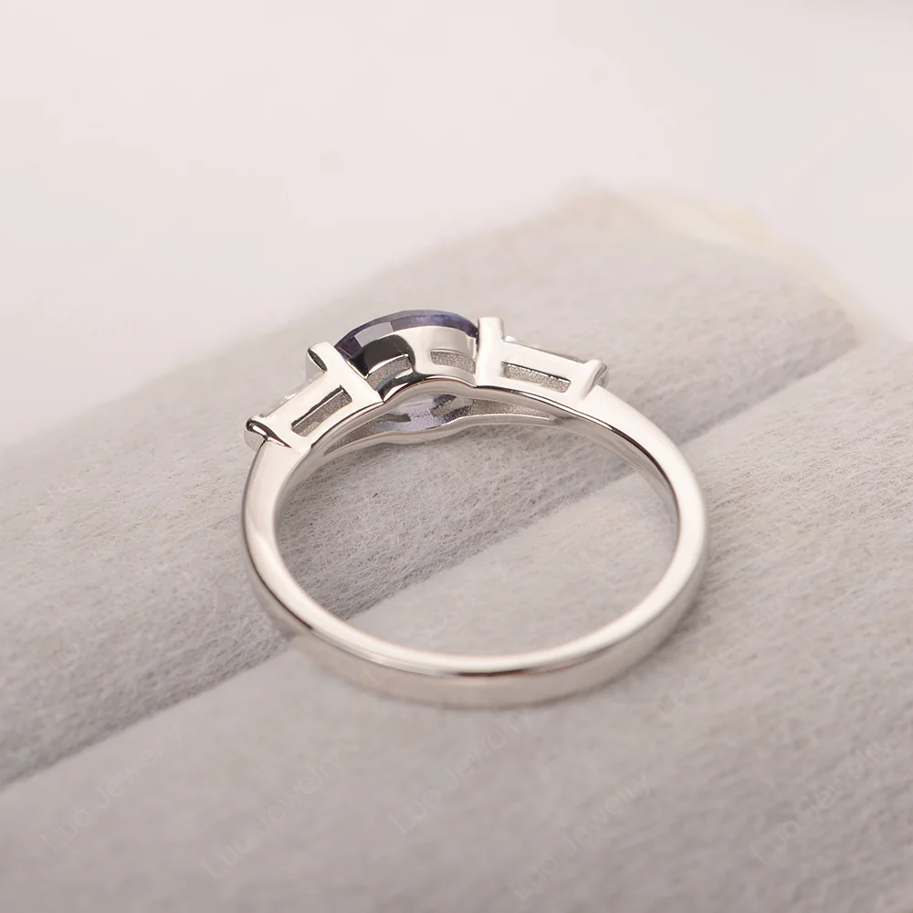 Oval Alexandrite Ring with Baguettes - Image 3