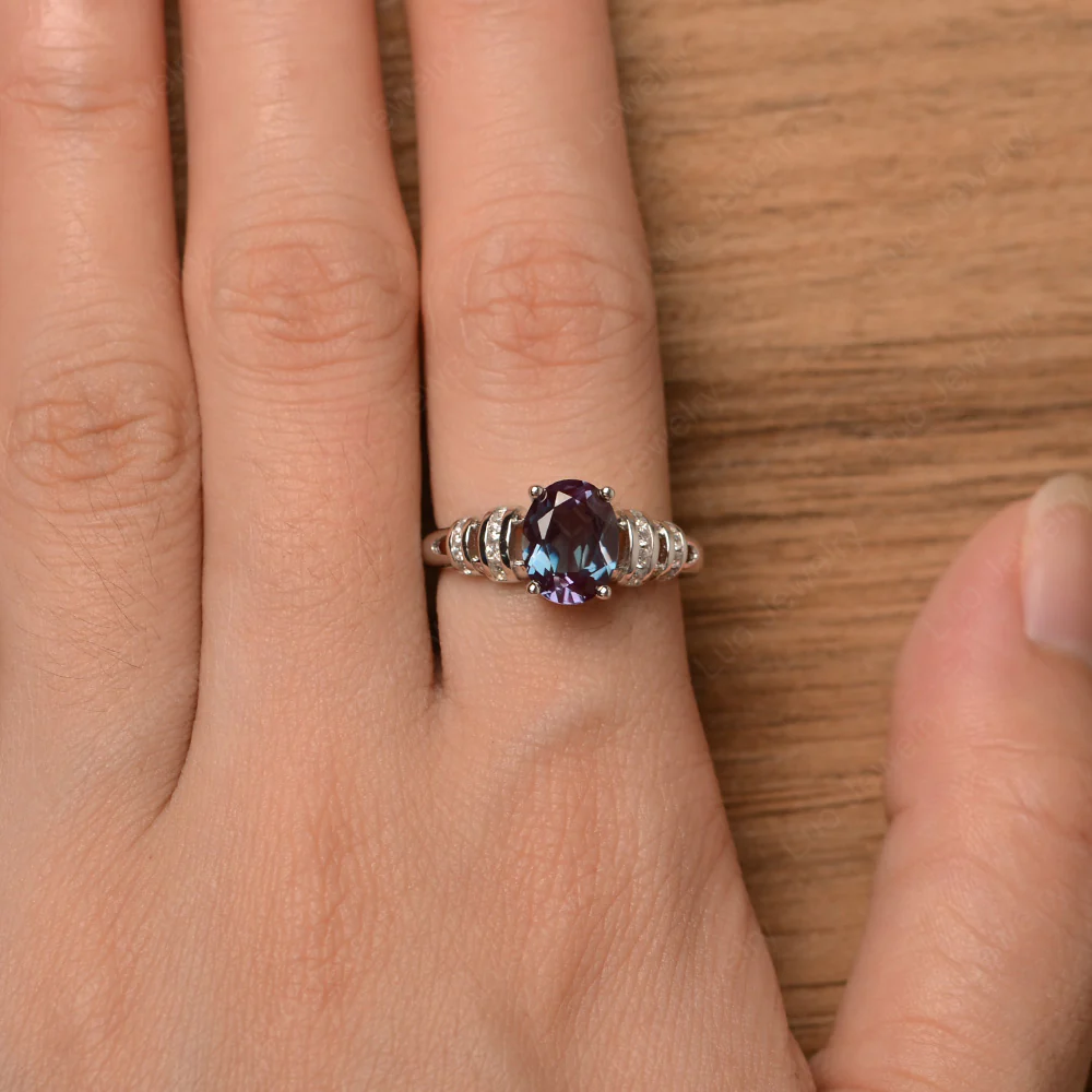 Oval Cut Alexandrite Promise Ring - Image 4