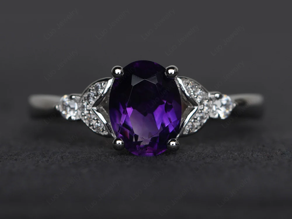 Simple Oval Cut Amethyst Promise Ring