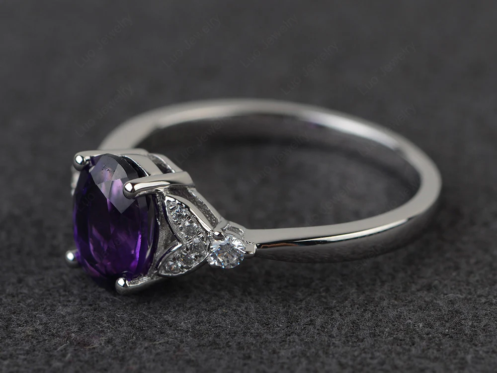 Simple Oval Cut Amethyst Promise Ring - Image 2
