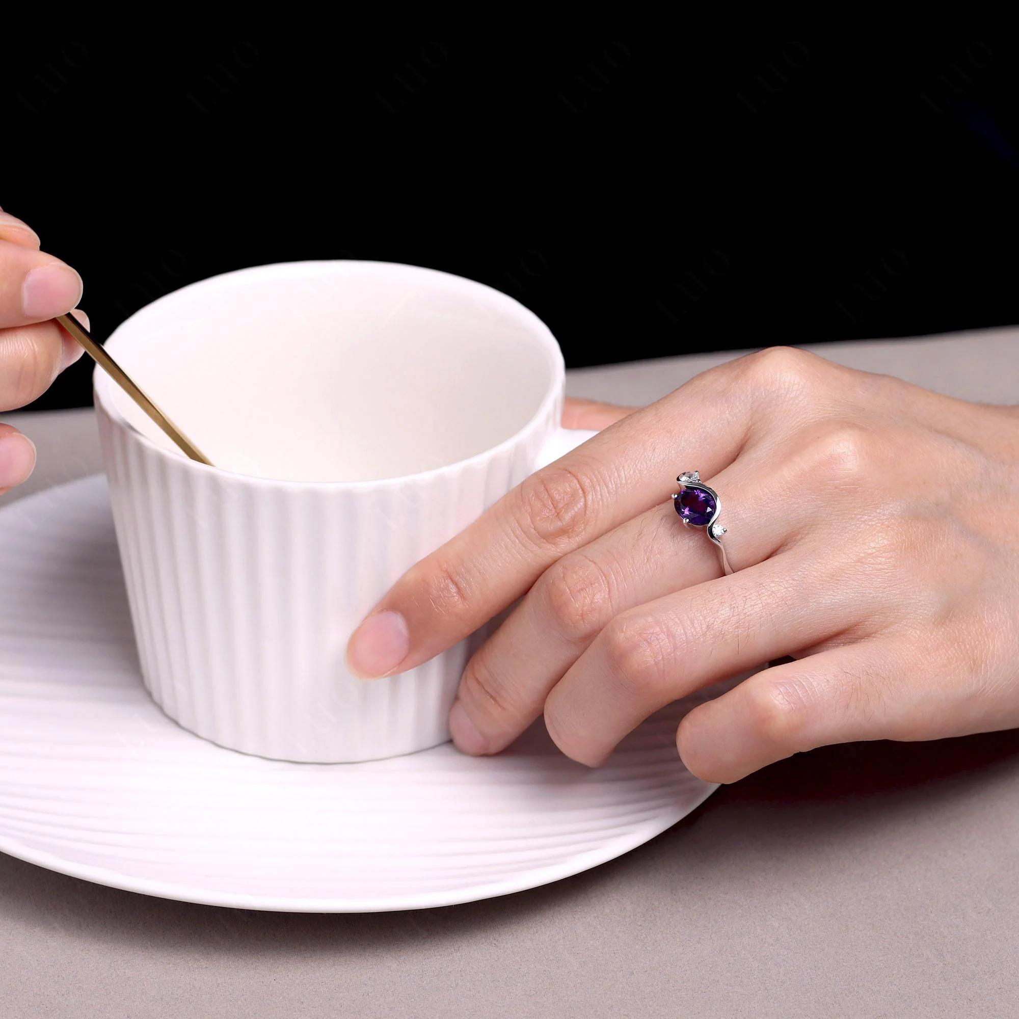 Amethyst Wave Ring - Image 15