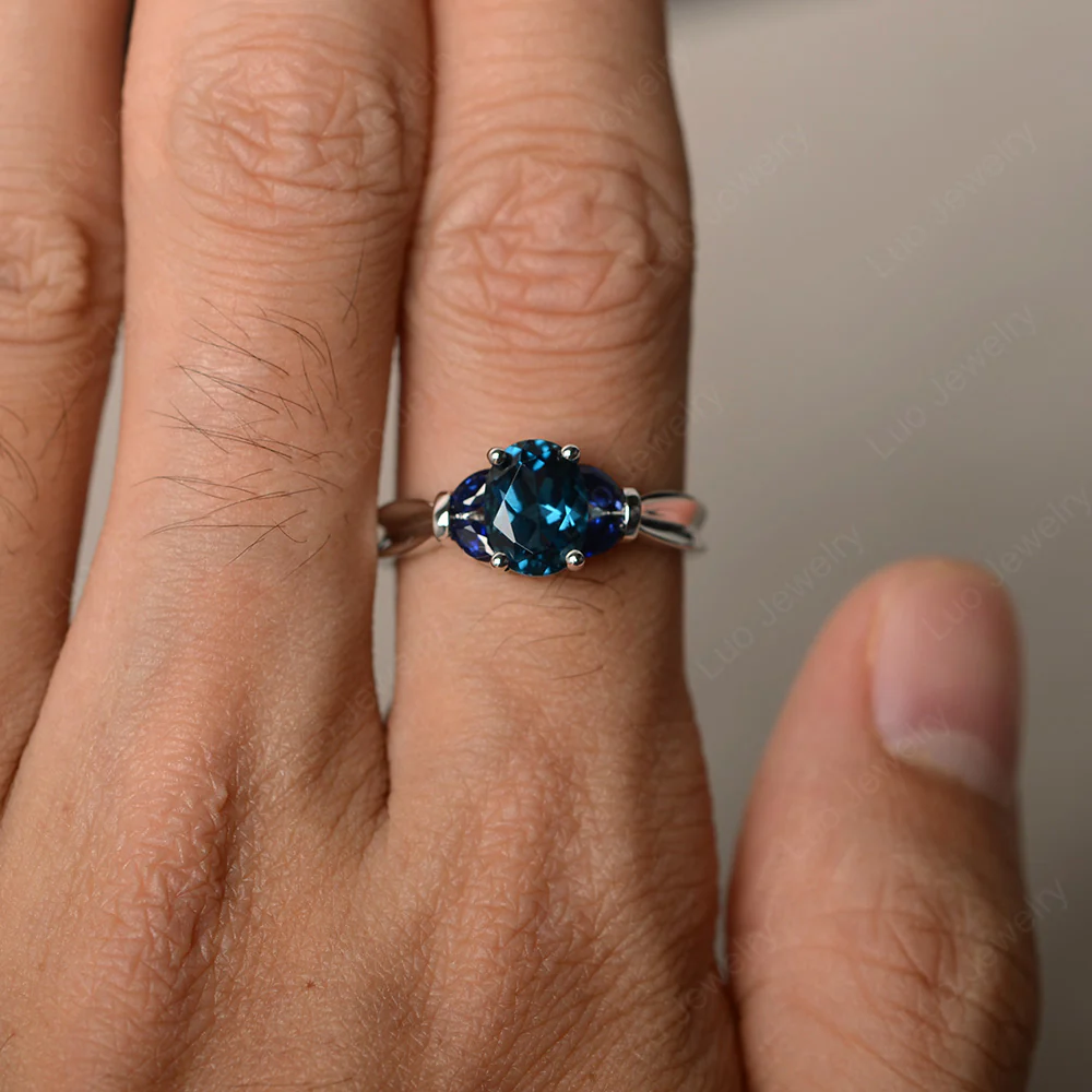 Oval Cut Art Deco London Blue Topaz Ring - Image 3
