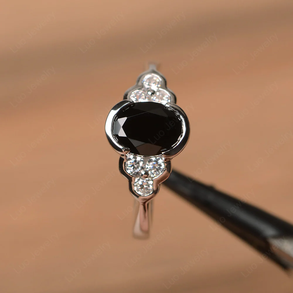 Oval Cut Bezel Set Black Spinel Engagement Ring - Image 2