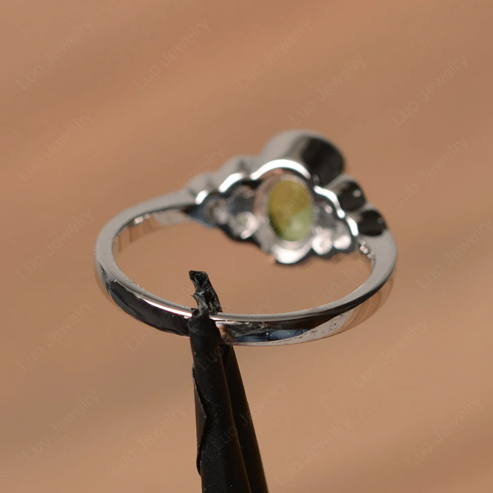Oval Cut Bezel Set Peridot Engagement Ring - Image 3