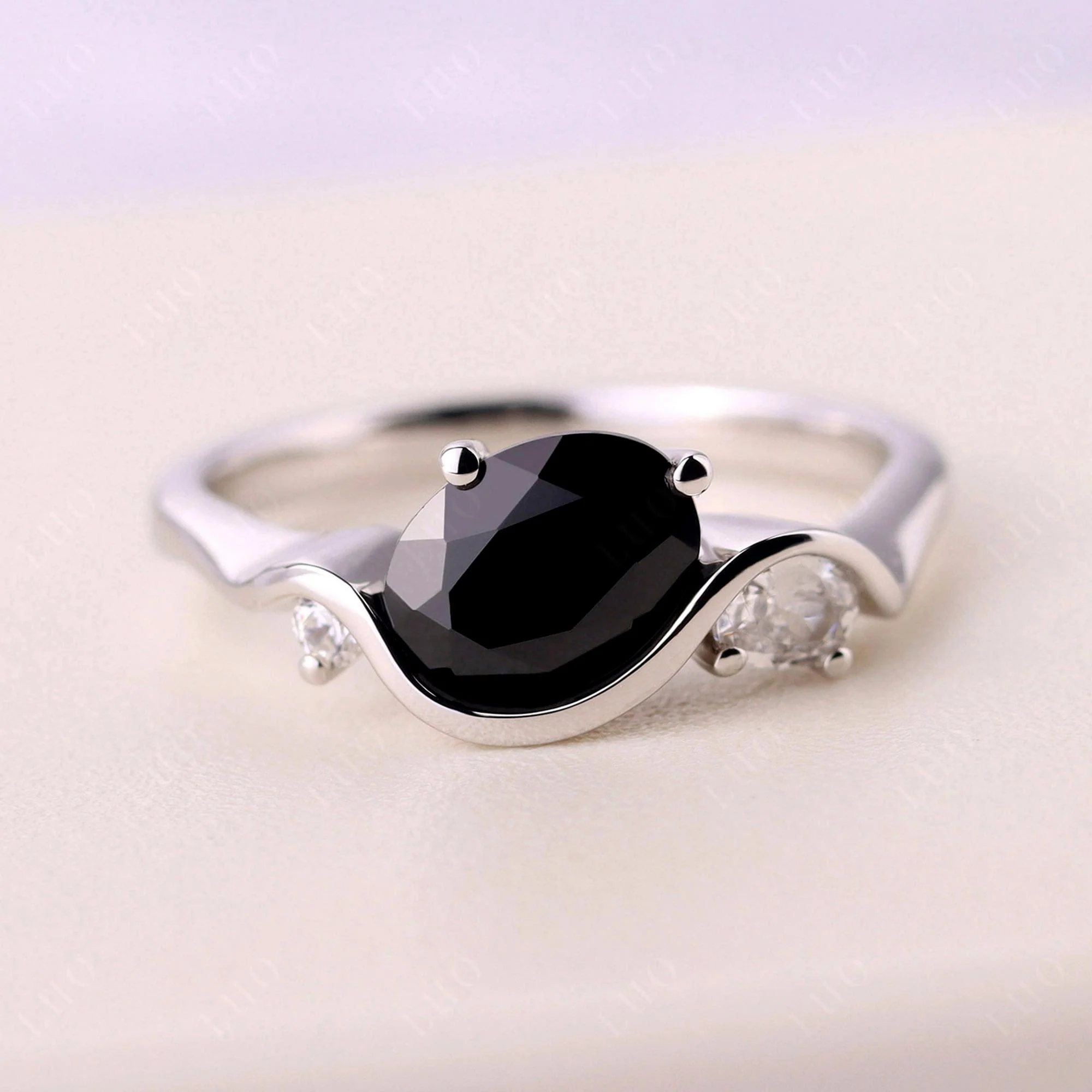 Black Spinel Wave Engagement Ring - Image 10