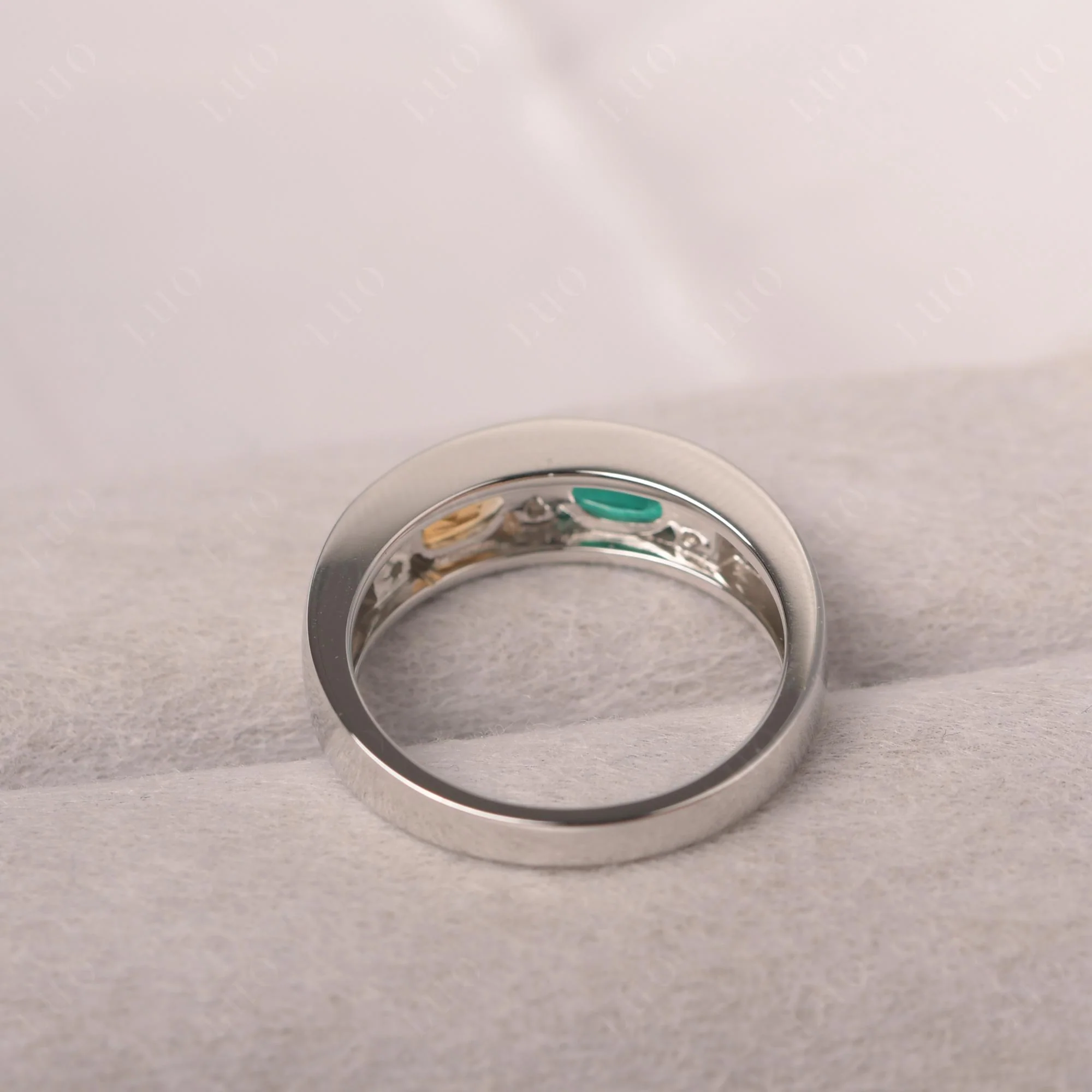 Oval Citrine and Emerald Ring - Image 12