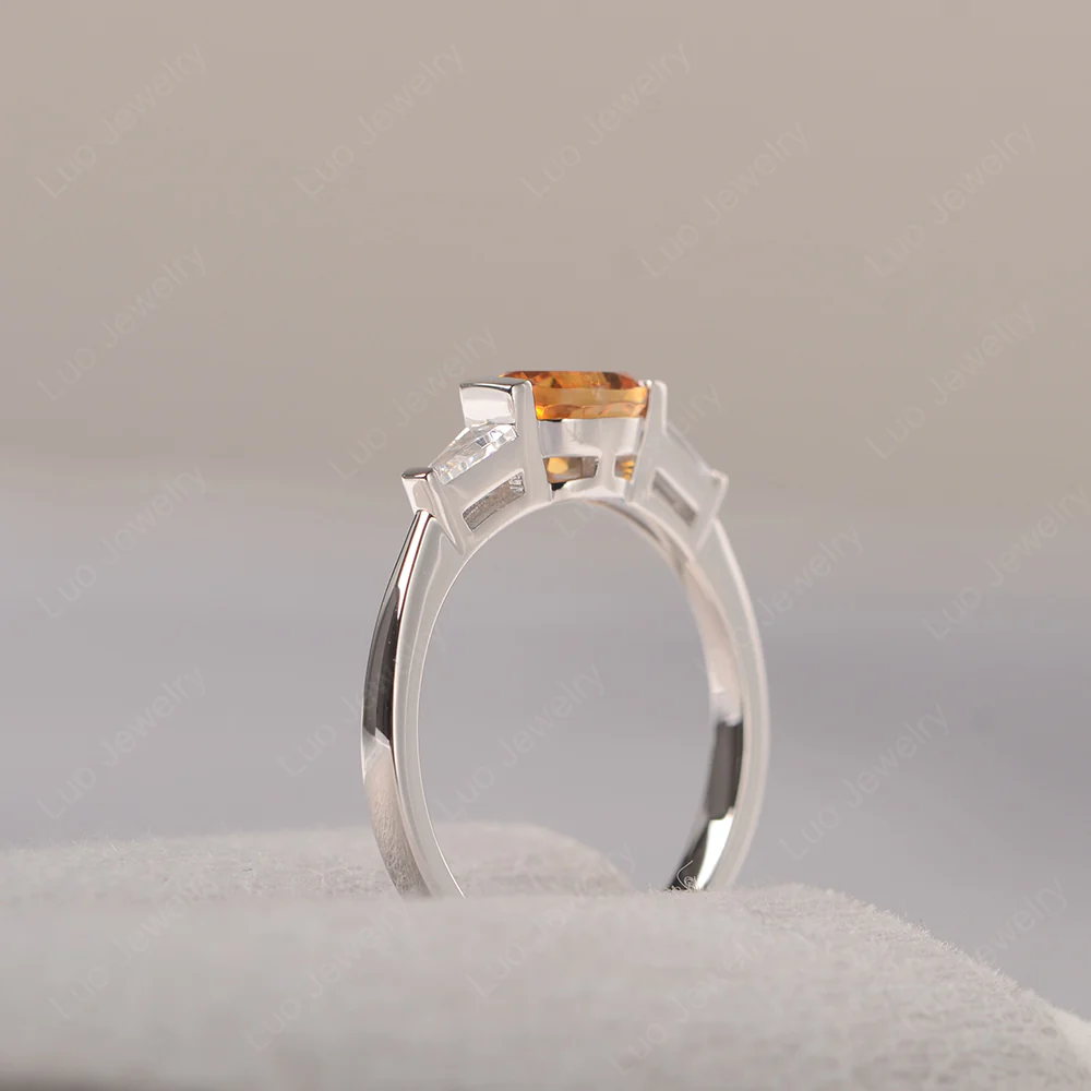 Oval Citrine Ring with Baguettes - Image 4