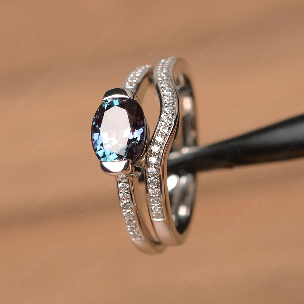 Oval East West Alexandrite Bridal Set Ring - Image 2