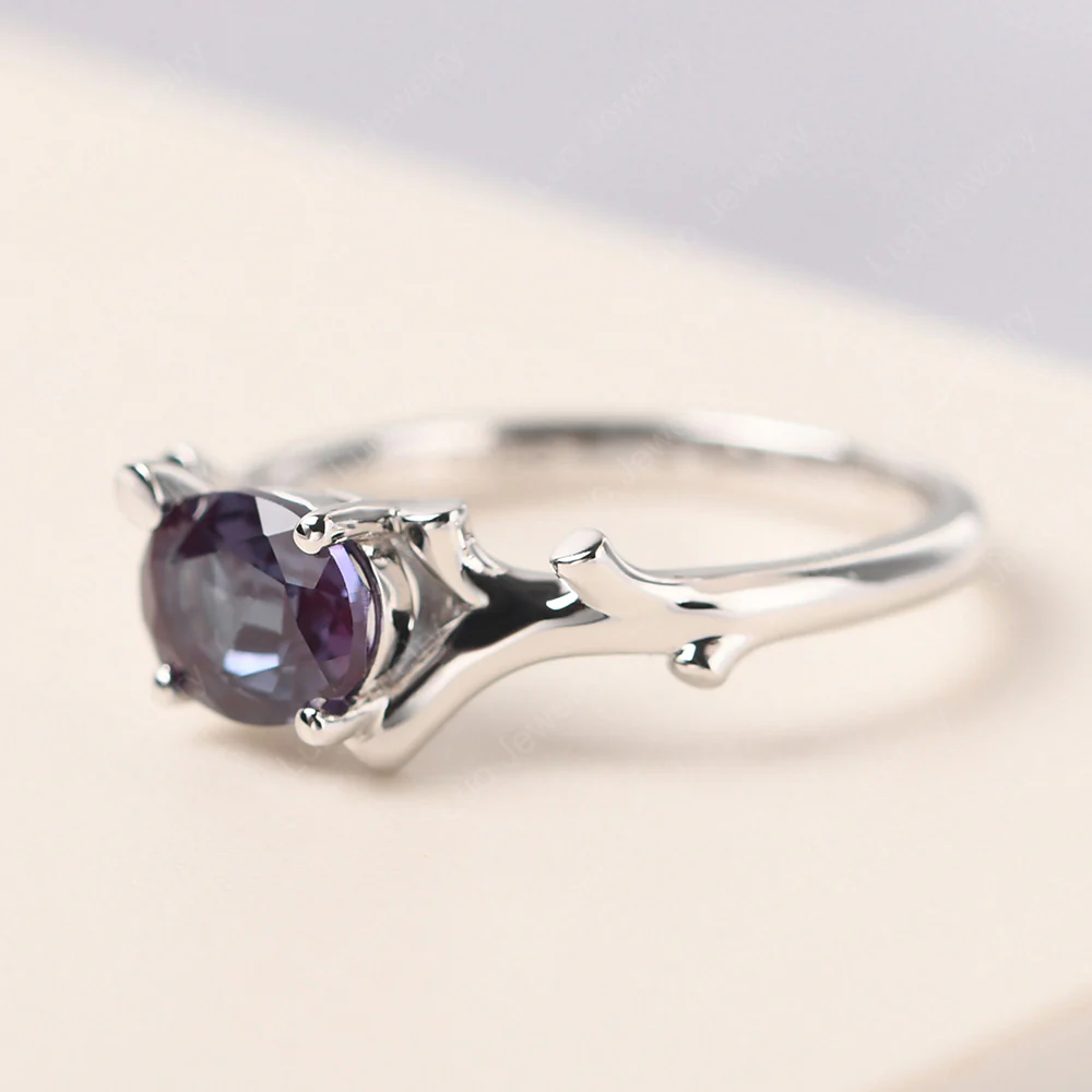 Oval Alexandrite Horizontal Twig Ring - Image 3