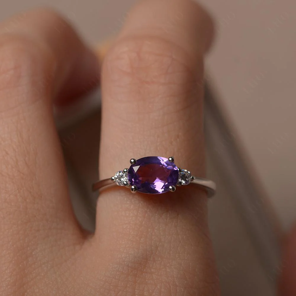 Oval East West Amethyst Trilogy Ring - Image 15