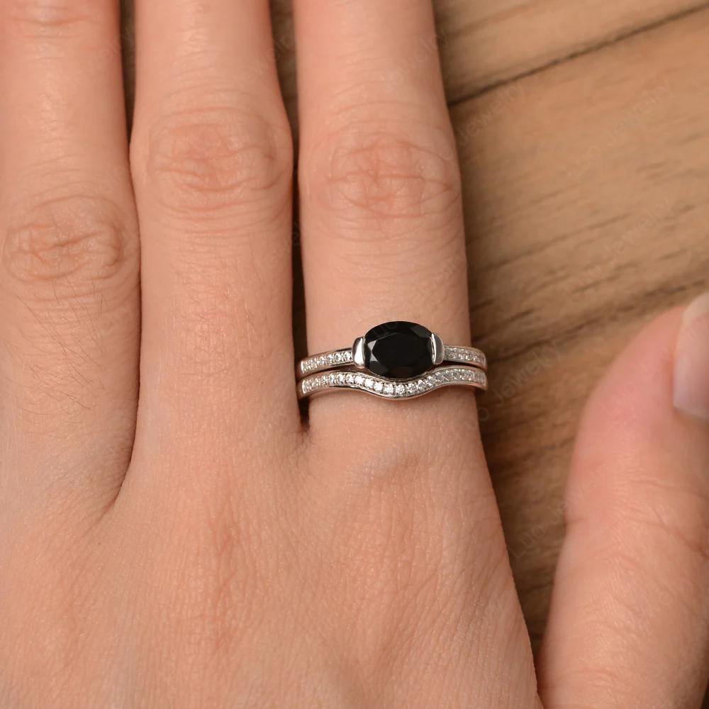 Oval Black Spinel Wedding Set Ring - Image 4