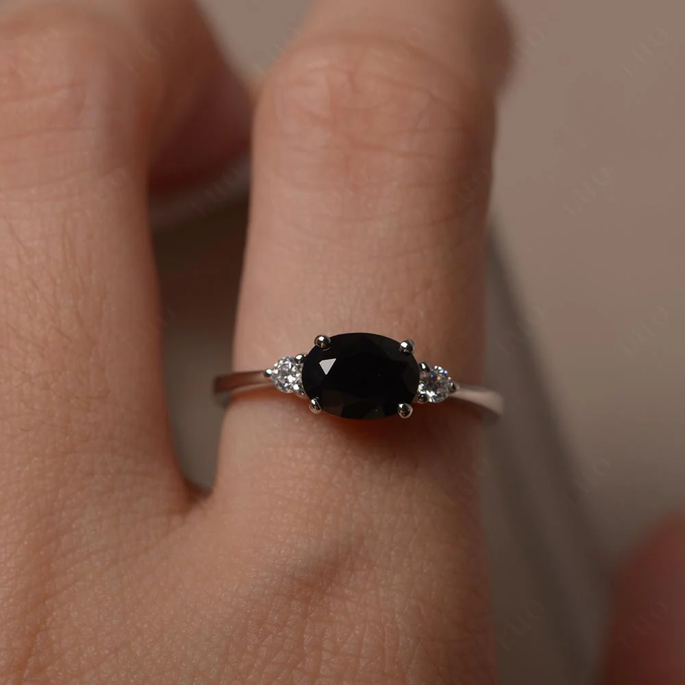 Oval East West Black Spinel Trilogy Ring - Image 15