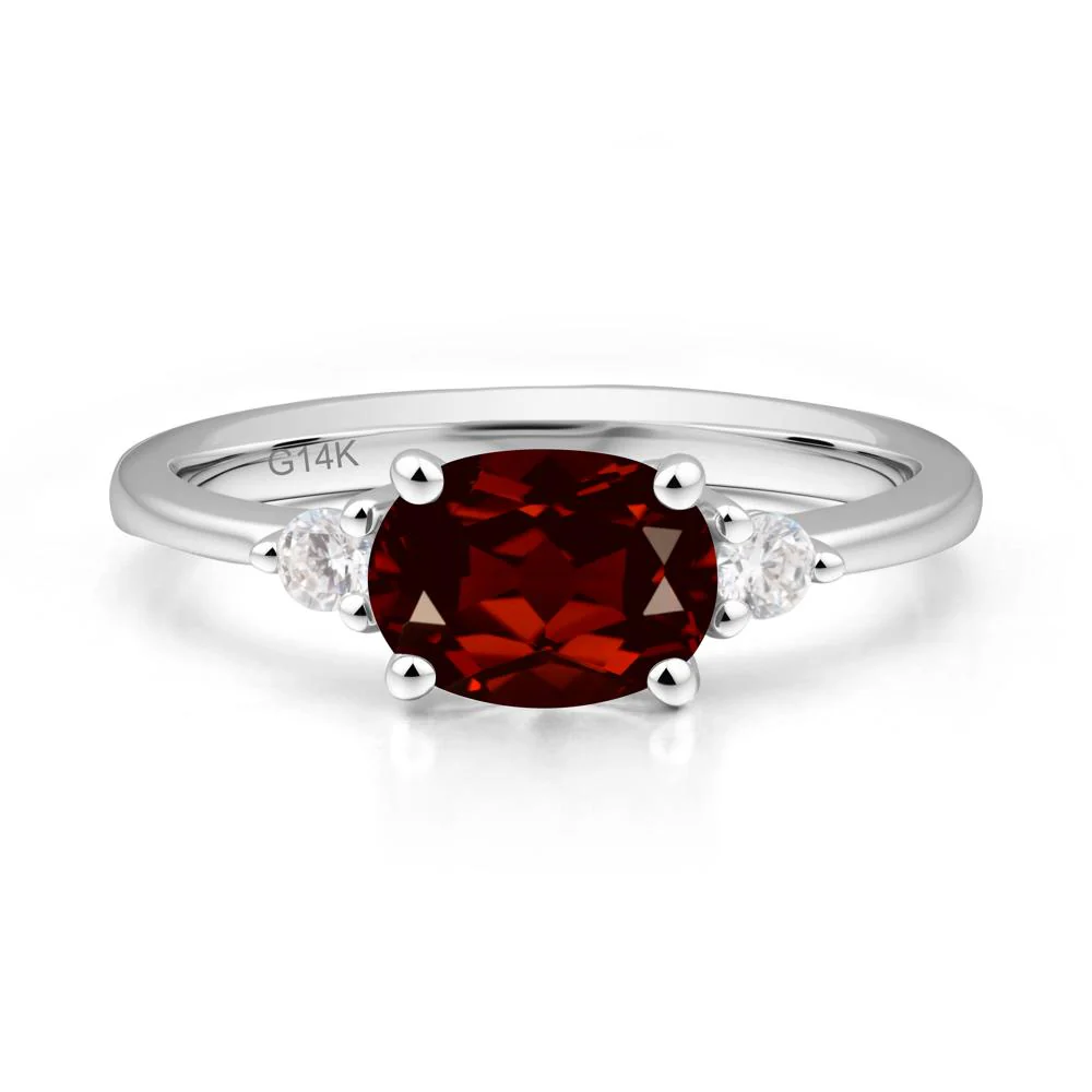 Oval East West Garnet Trilogy Ring - Image 3