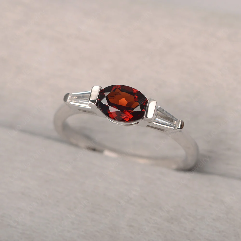 Low Profile Garnet Ring - Image 2