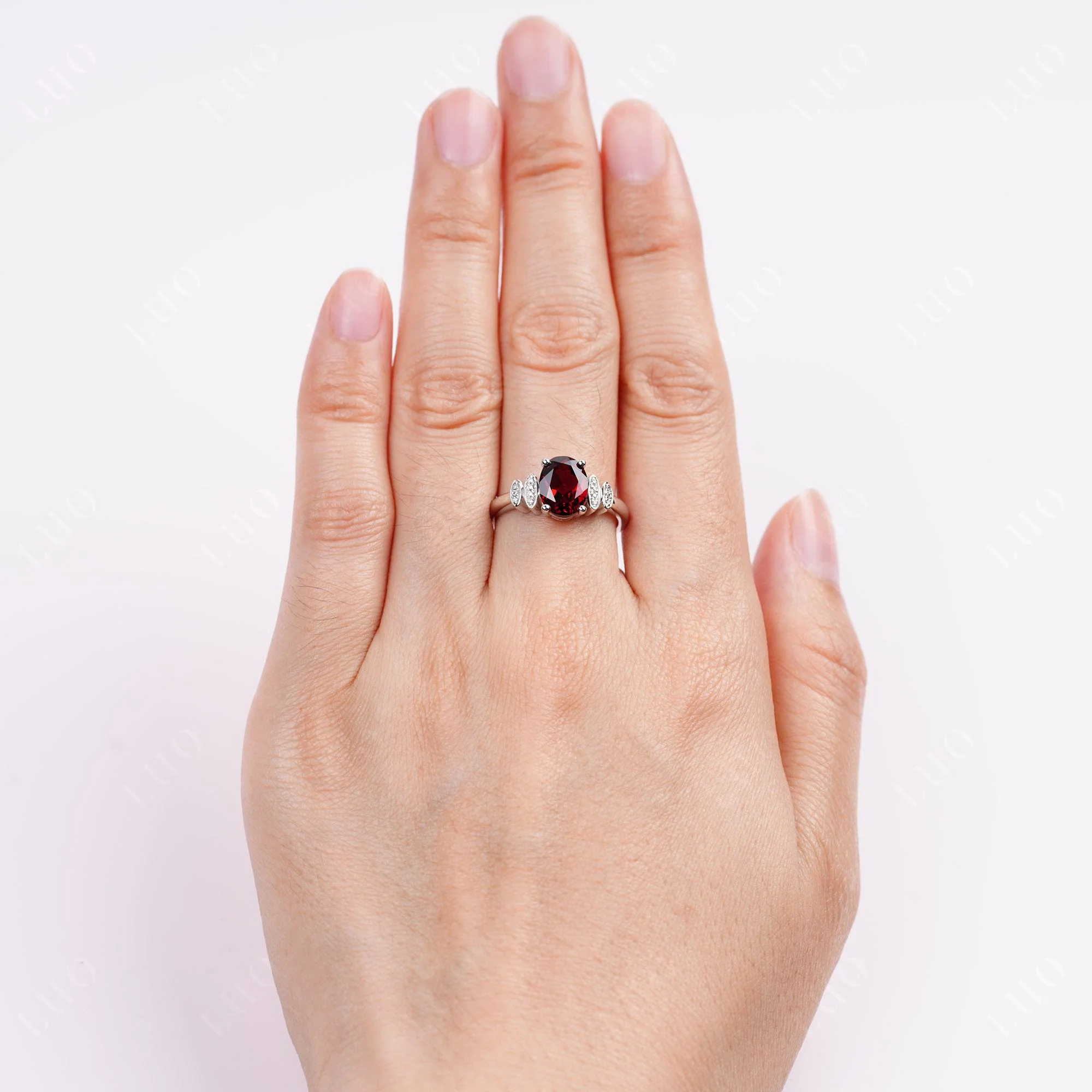 Oval Cut Simple Garnet Engagement Ring - Image 5