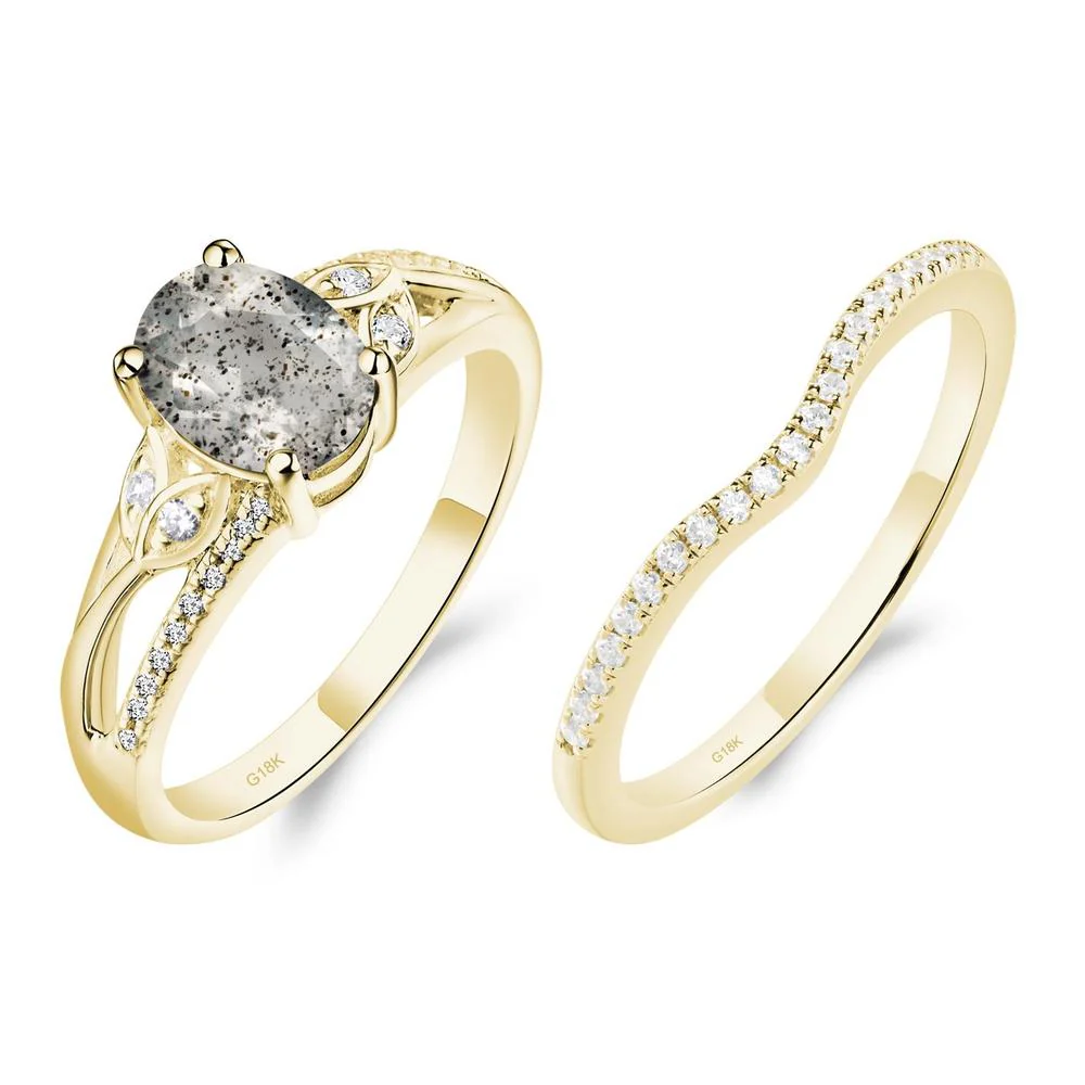 Oval Cut Herkimer Diamond Ring - Image 21