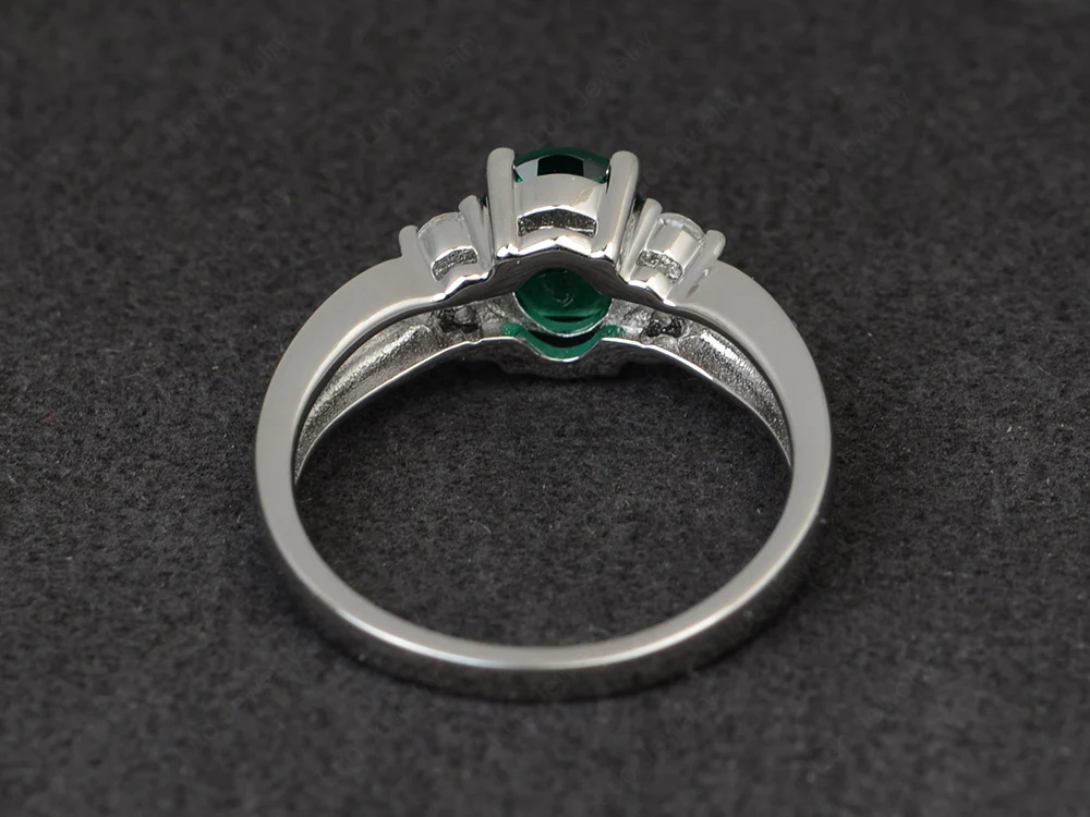 Oval Cut Emerald Two Rows Ring - Image 3