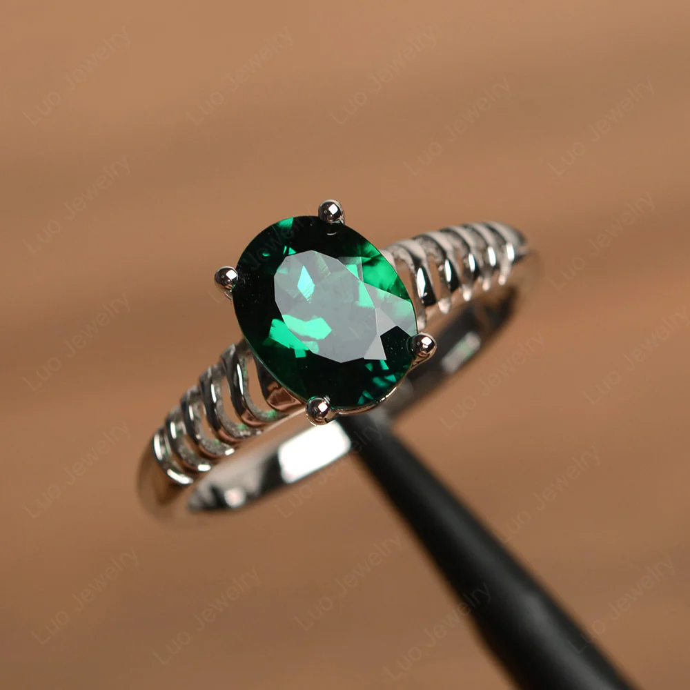 Emerald Spiral Ring